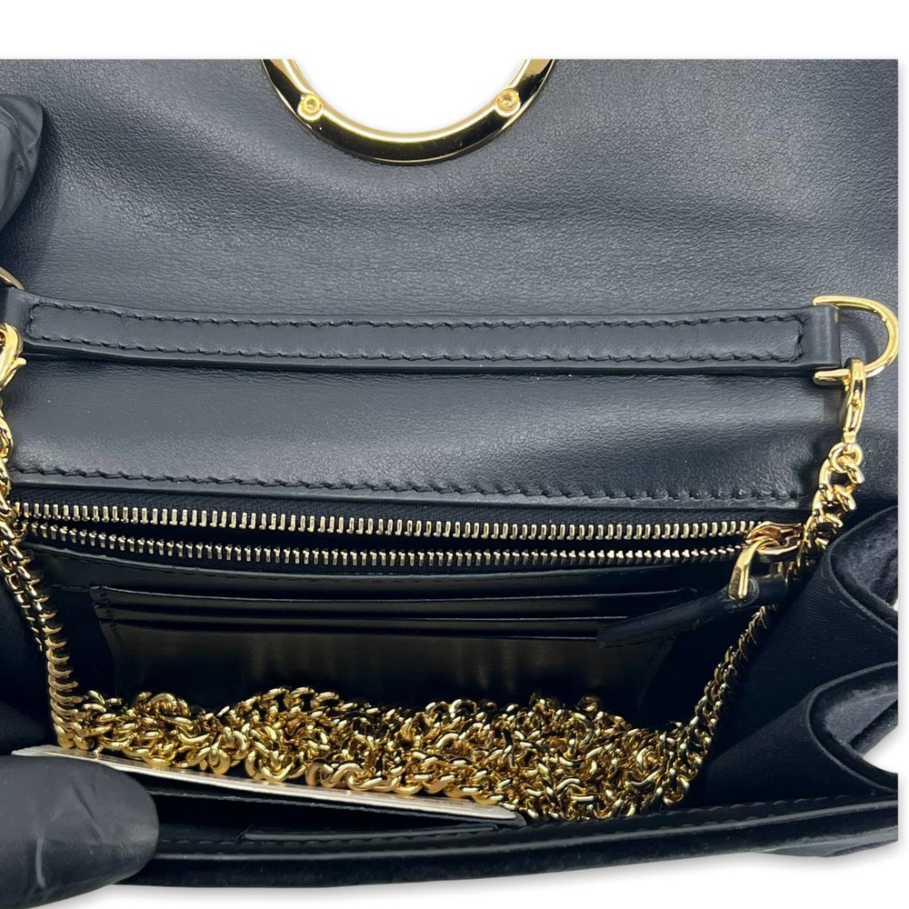 💛SOLD🖤 Fendi Velvet Wallet on Chain in Black - Picture 4 of 11